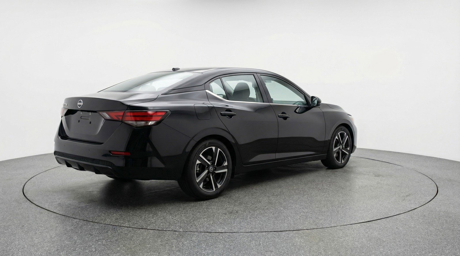 Used 2025 Nissan Sentra SV FWD image 9