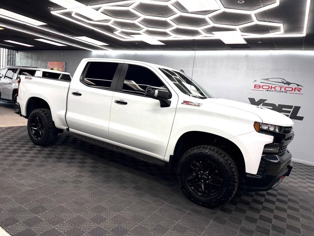 Used 2022 Chevrolet Silverado 1500 LT Trail Boss w/ Safety Package AWD/4WD image 2