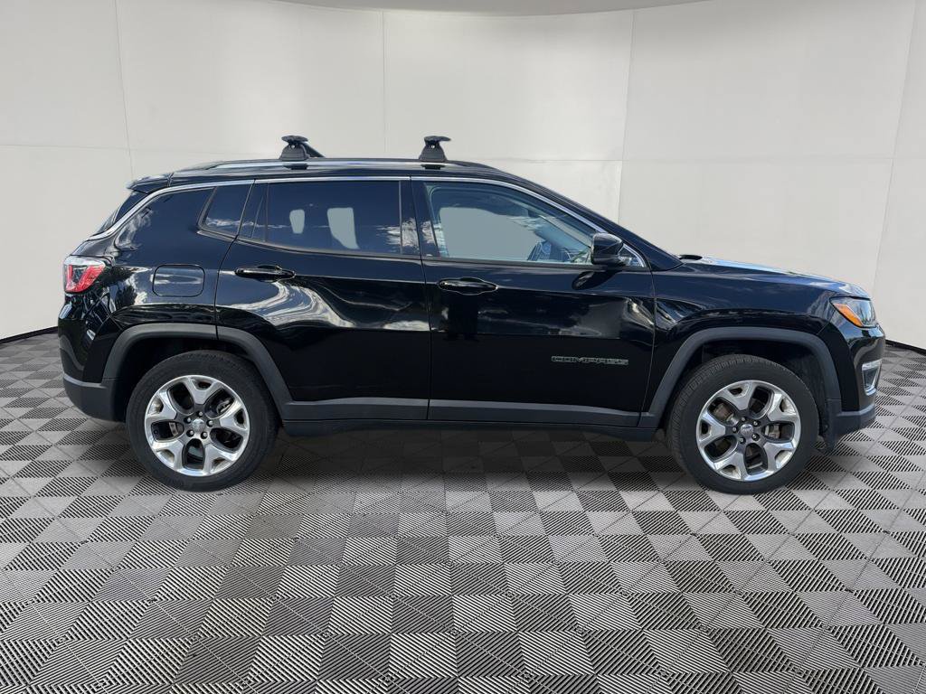 Used 2019 Jeep Compass Limited w/ Safety & Security Group AWD/4WD image 10