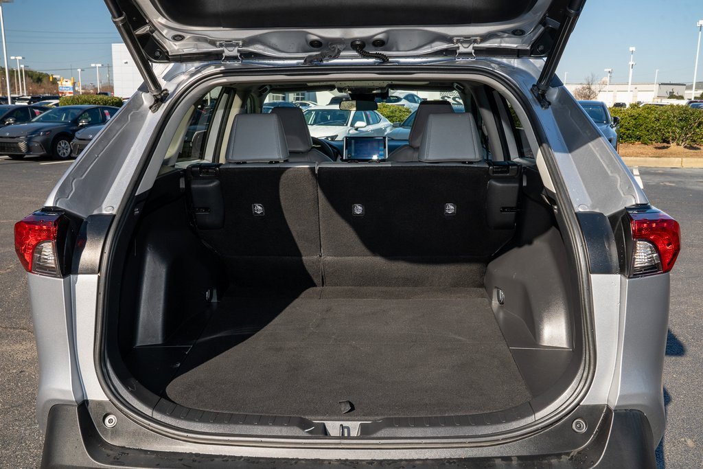 Certified 2023 Toyota RAV4 XLE Premium image 5