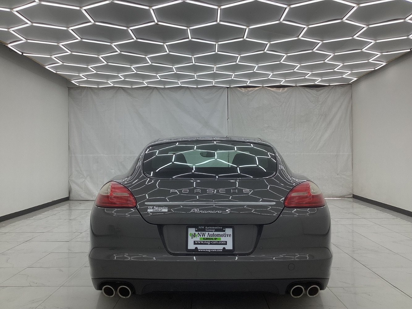Used 2013 Porsche Panamera S RWD image 9
