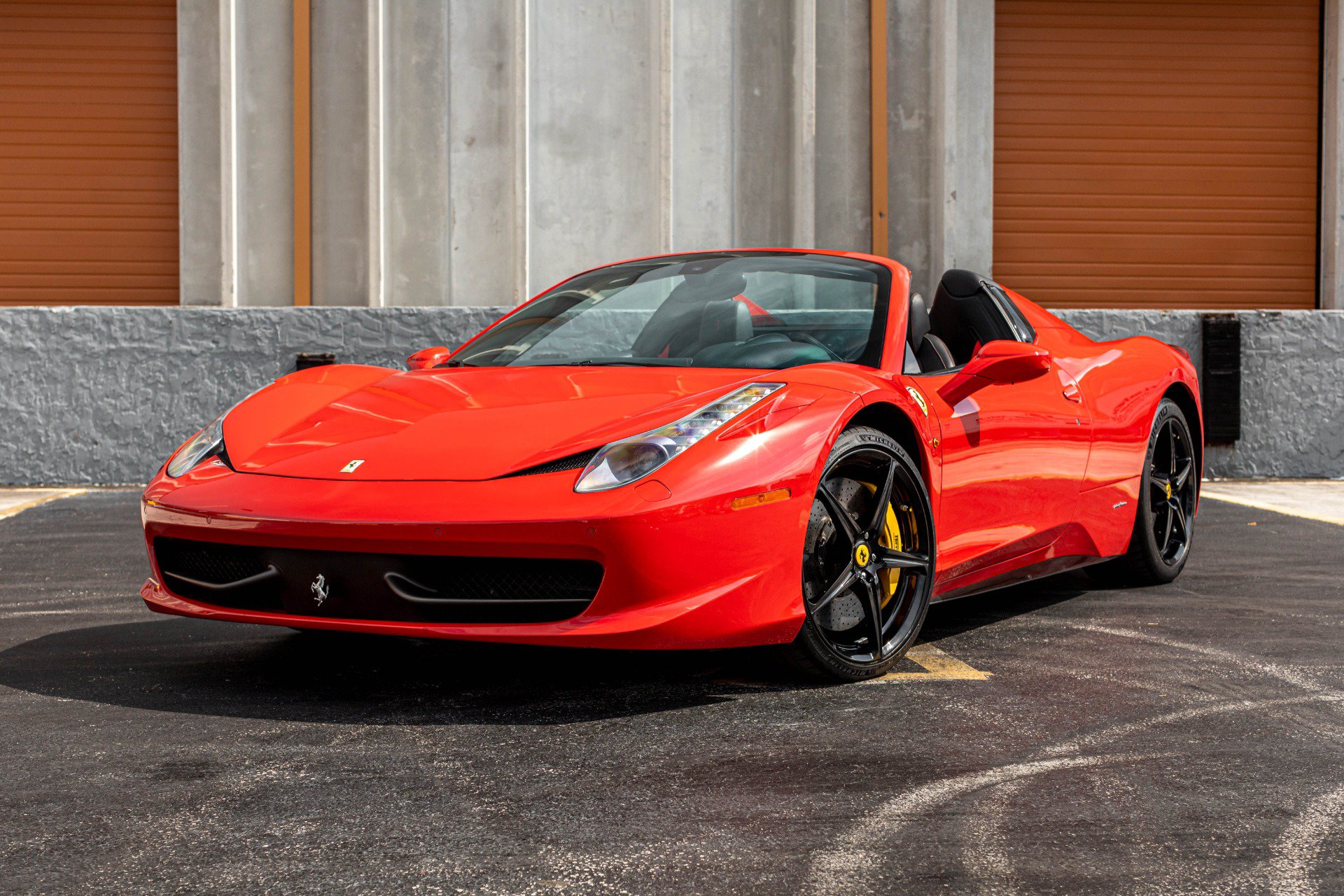 Used 2013 Ferrari 458 Spider RWD image 21