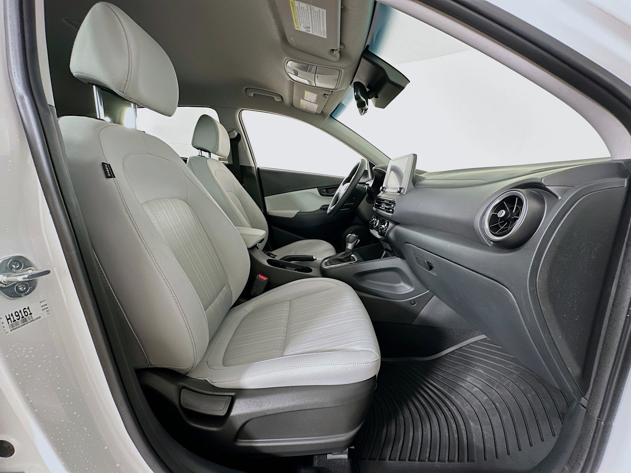 Used 2023 Hyundai Kona SEL w/ Cargo Package image 29