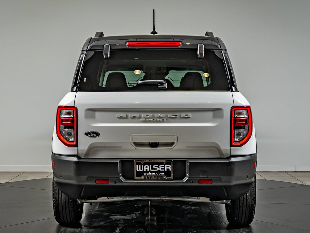 Used 2023 Ford Bronco Sport Outer Banks w/ Tech Package AWD/4WD image 6