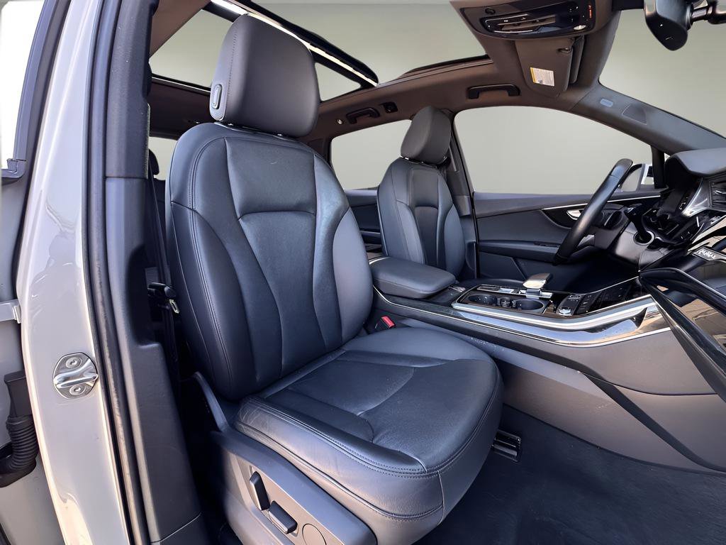 Used 2021 Audi Q7 3.0T Premium Plus w/ Premium Plus Package image 25