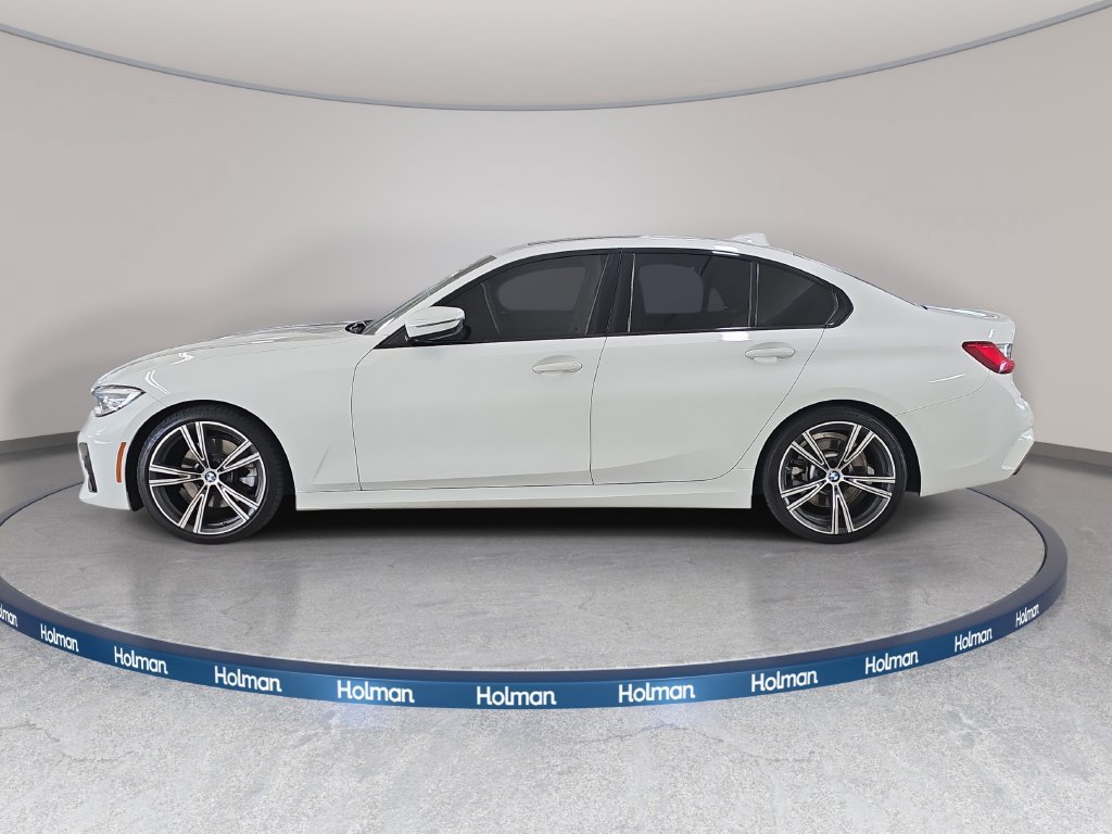 Certified 2020 BMW 330i Sedan w/ M Sport Package RWD image 11