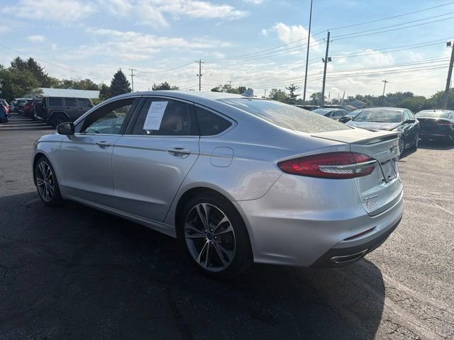 Used 2019 Ford Fusion Titanium FWD image 5
