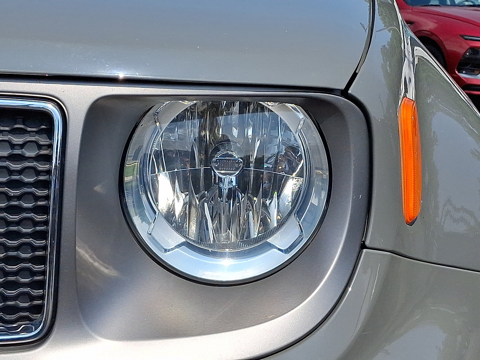 Certified 2020 Jeep Renegade Limited AWD/4WD image 9