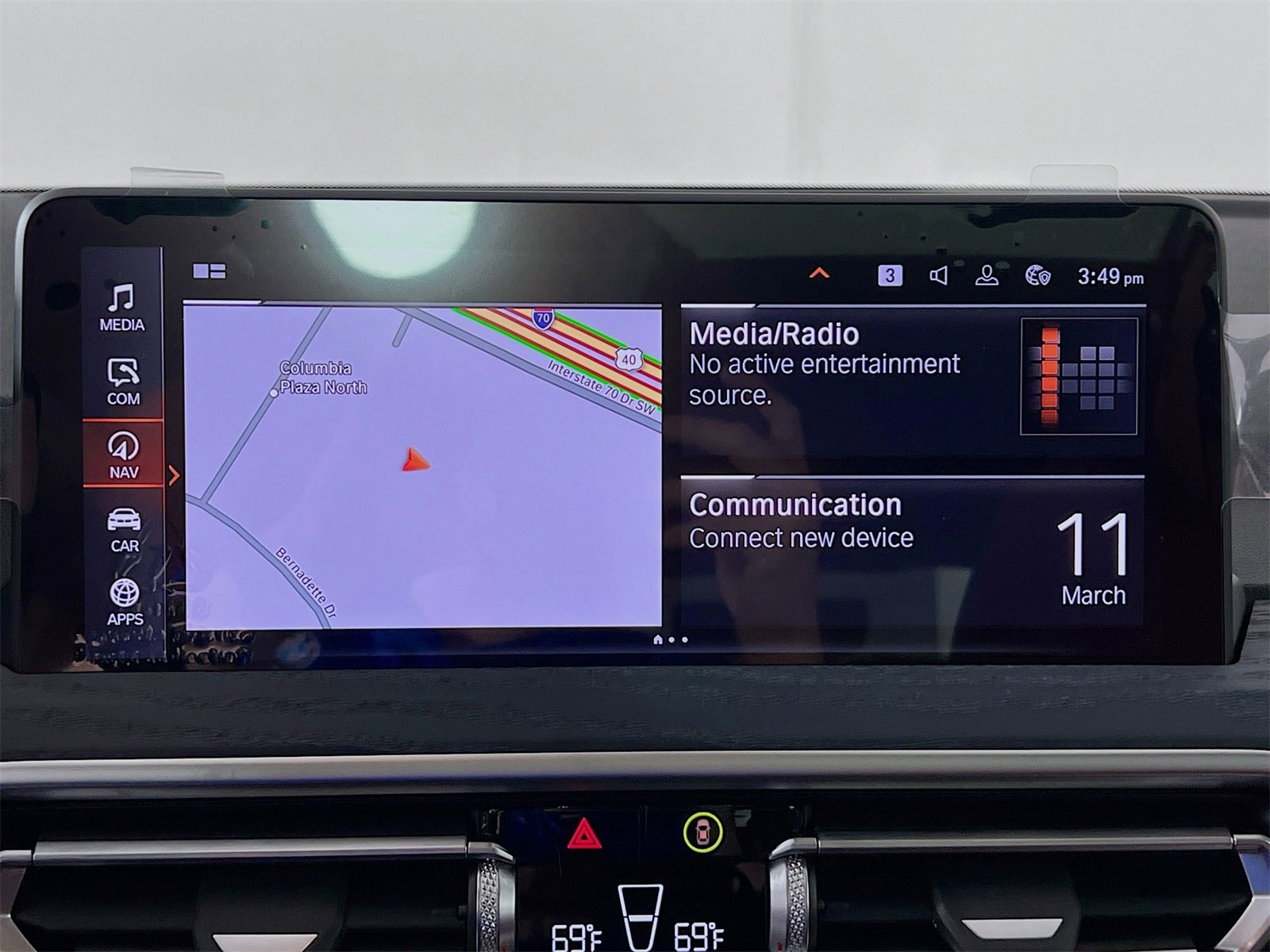 New 2025 BMW X4 xDrive30i w/ Convenience Package image 15