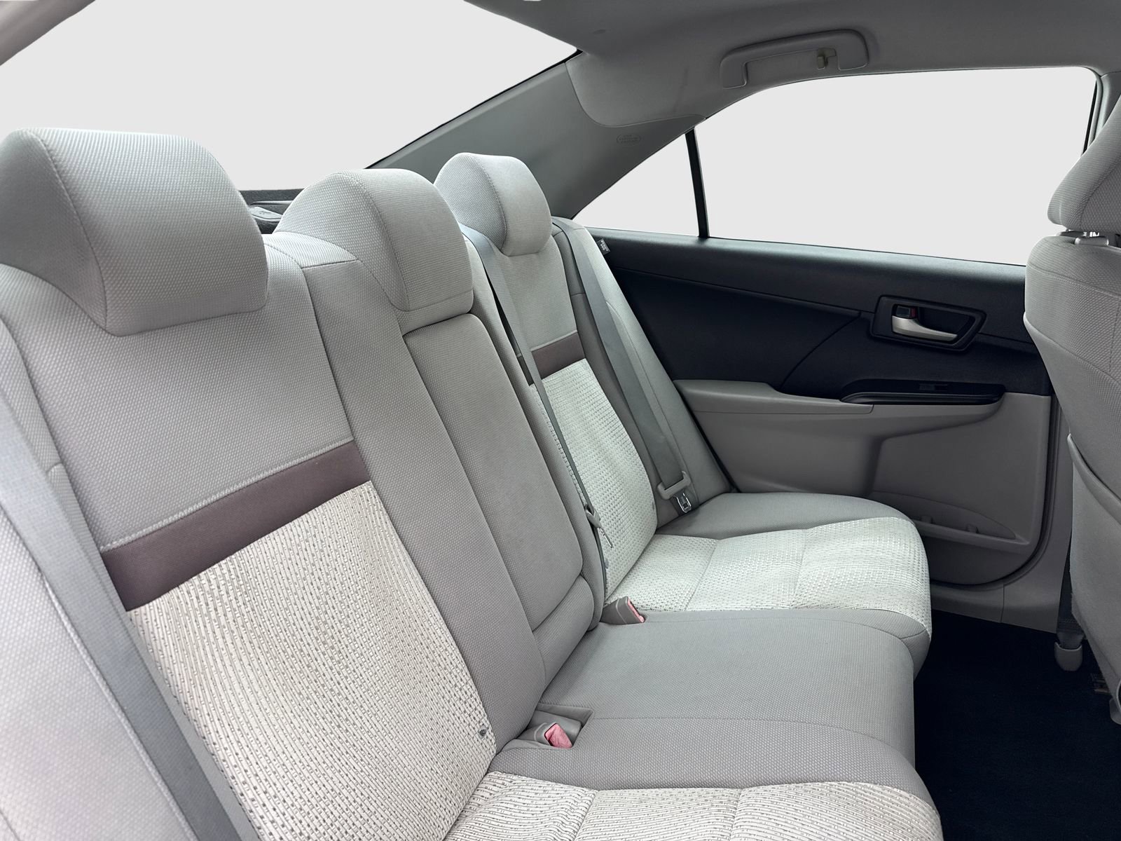 Used 2013 Toyota Camry LE image 42