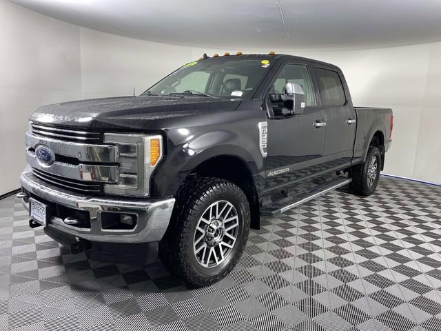 Used 2019 Ford F350 Lariat w/ Lariat Ultimate Package AWD/4WD image 4
