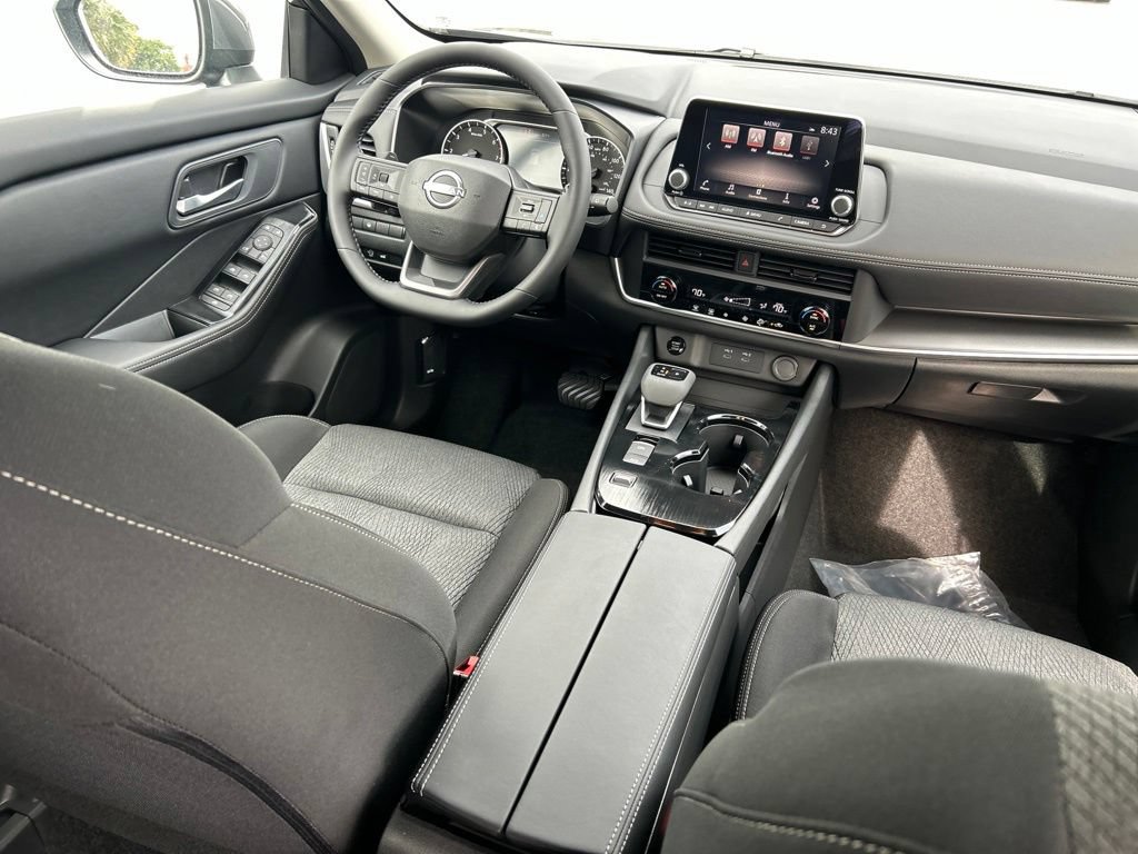 New 2026 Nissan Rogue SV FWD image 10