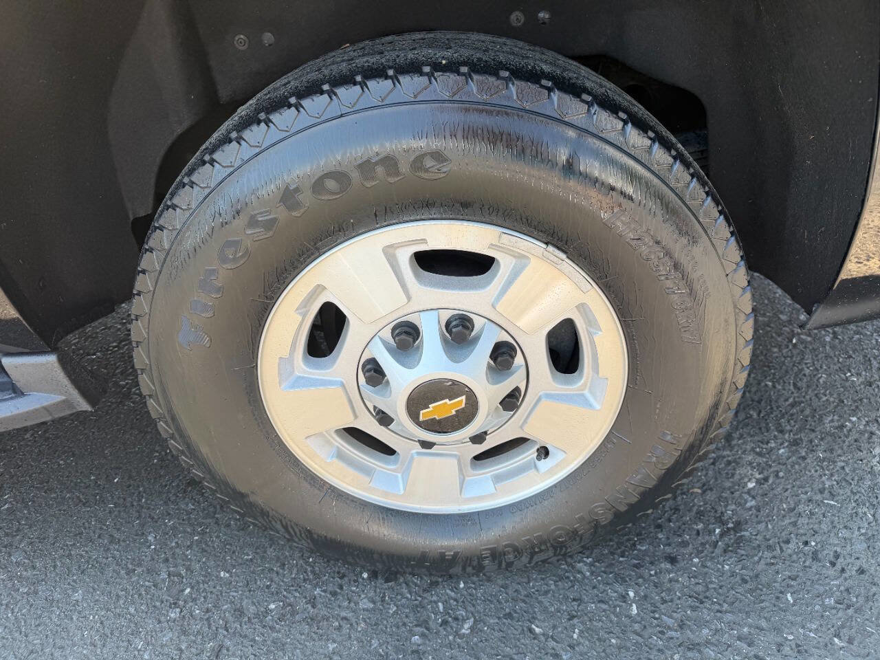 Used 2019 Chevrolet Suburban 3500 LT AWD/4WD image 12