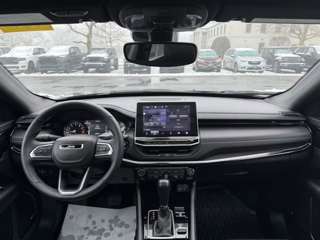 Certified 2023 Jeep Compass Altitude w/ Sun and Sound Group image 34