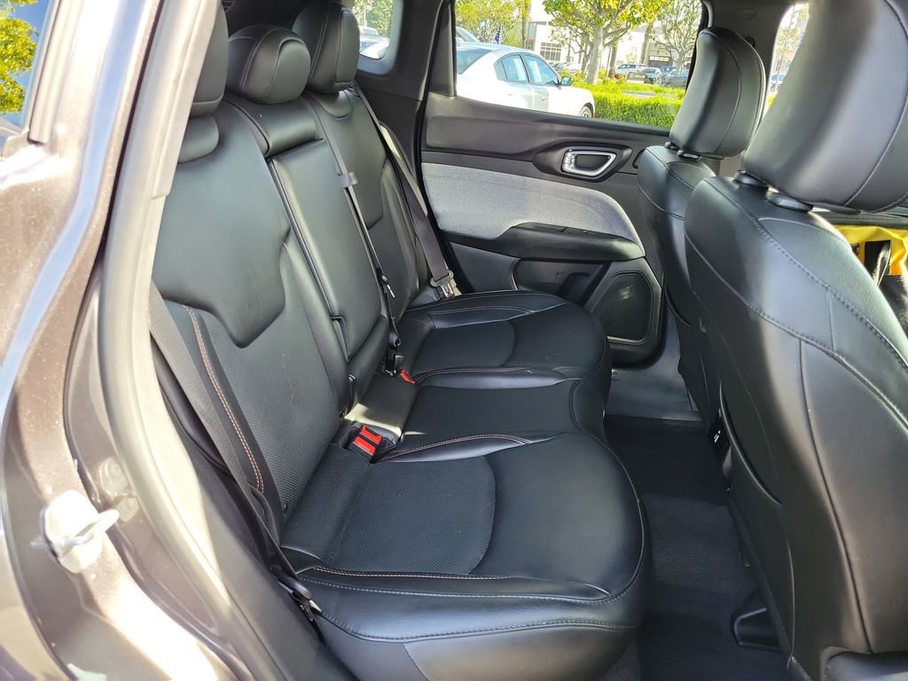 Used 2023 Jeep Compass Latitude w/ Sun and Sound Group image 21