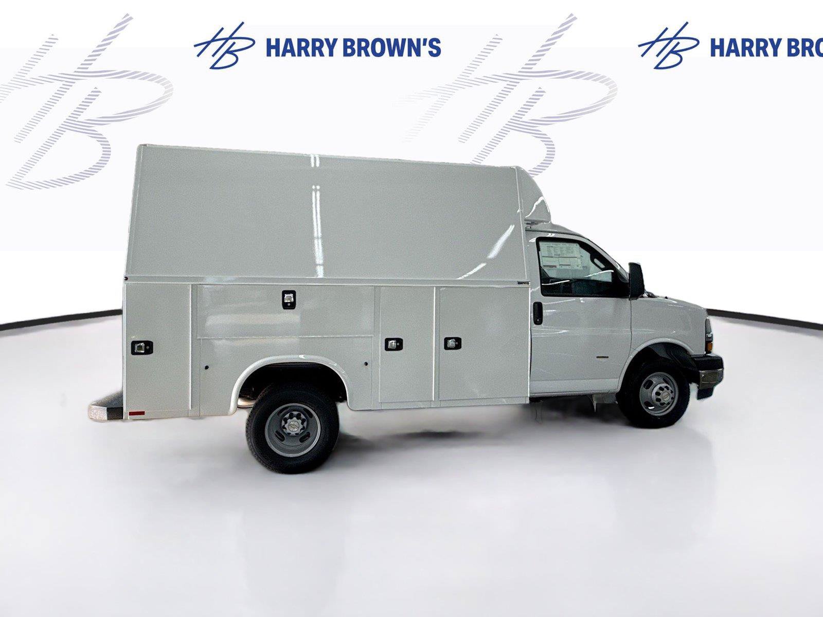 New 2026 Chevrolet Express 3500 w/ Power Convenience Package RWD image 26