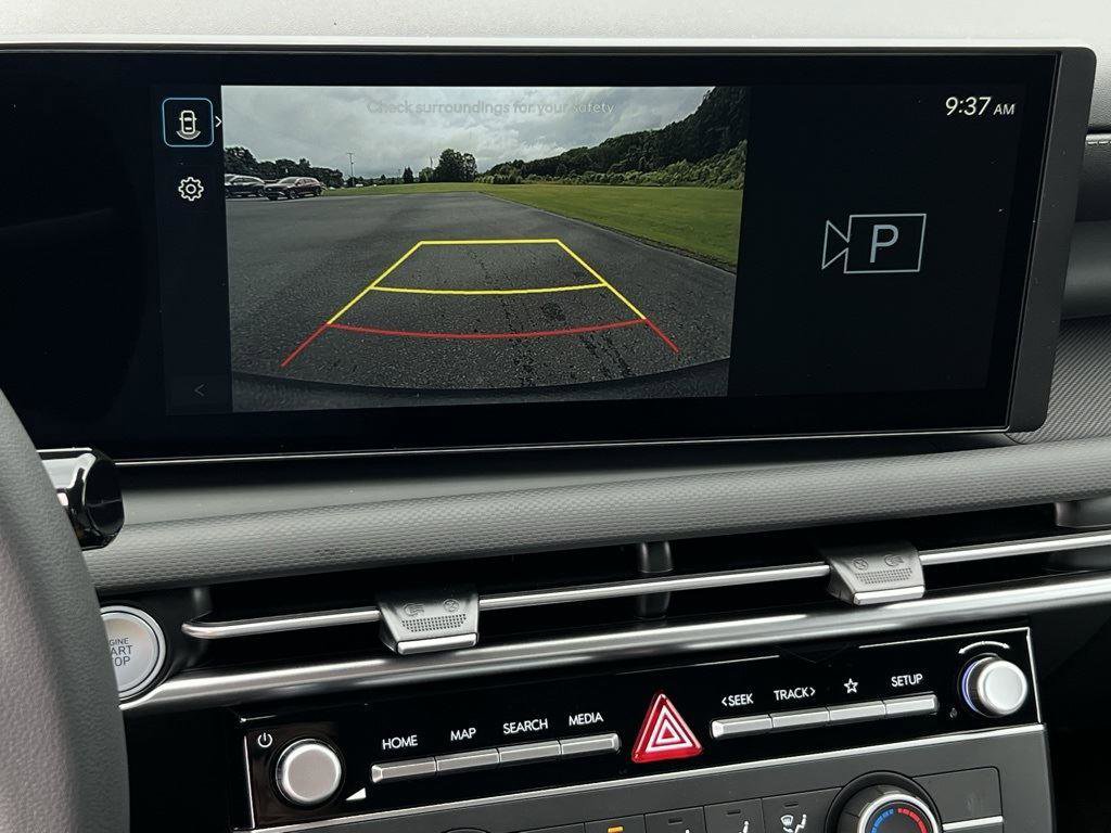 New 2025 Hyundai Santa Cruz SE image 12