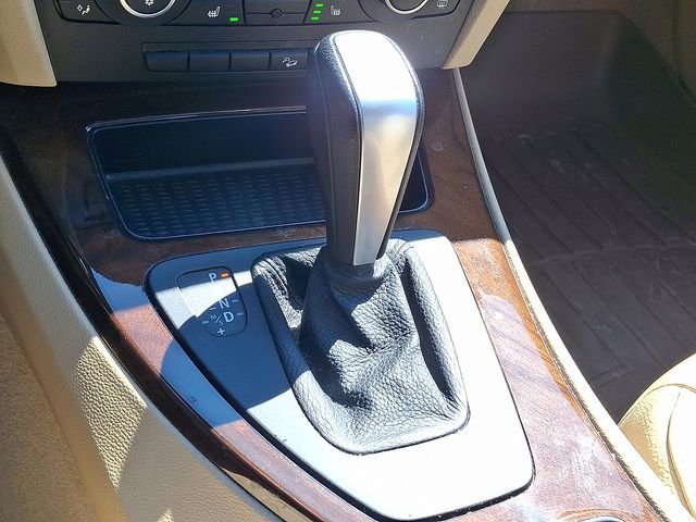 Used 2011 BMW 328i xDrive Sedan image 11