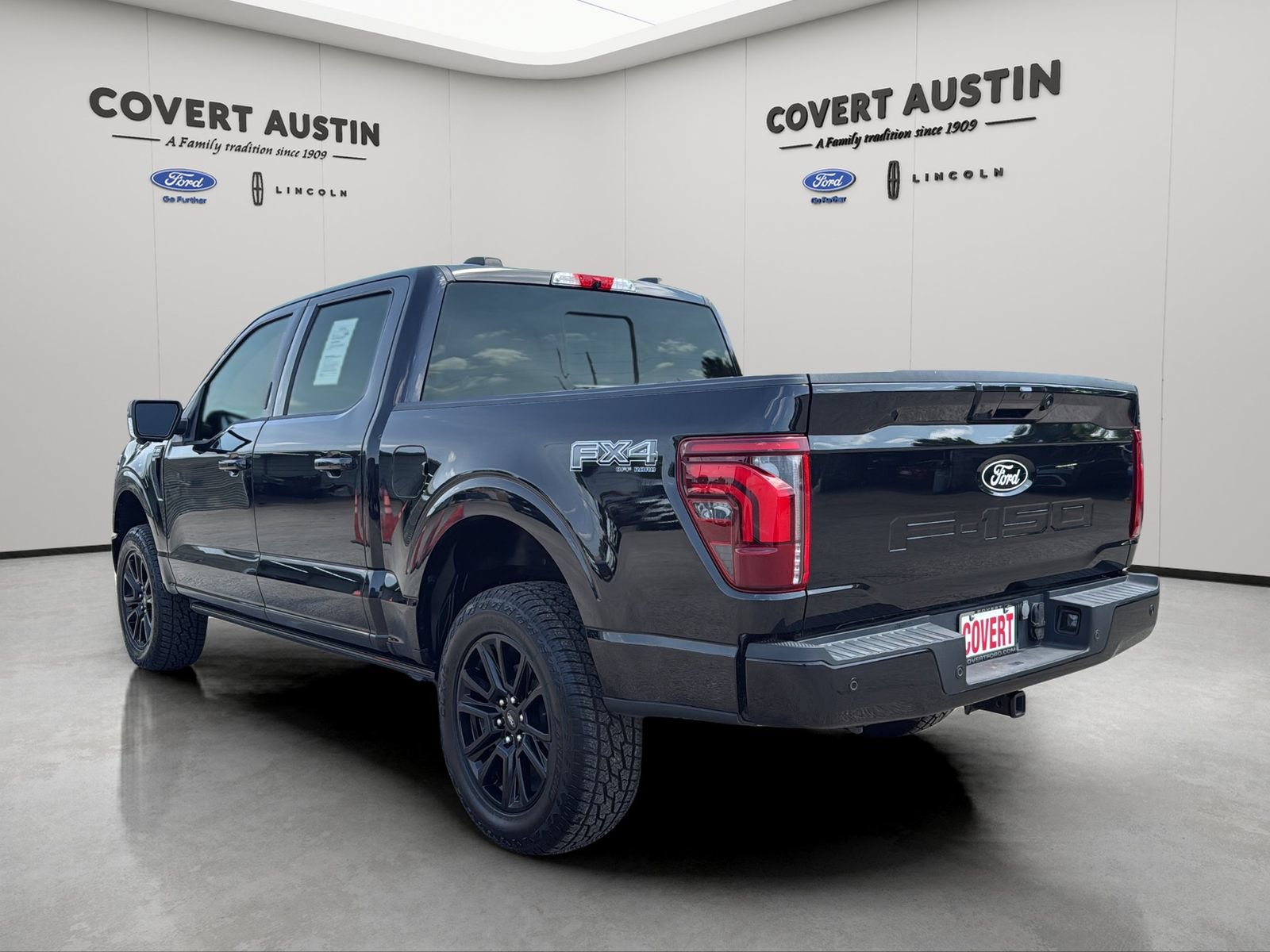 Certified 2024 Ford F150 Platinum w/ FX4 Off-Road Package AWD/4WD image 3
