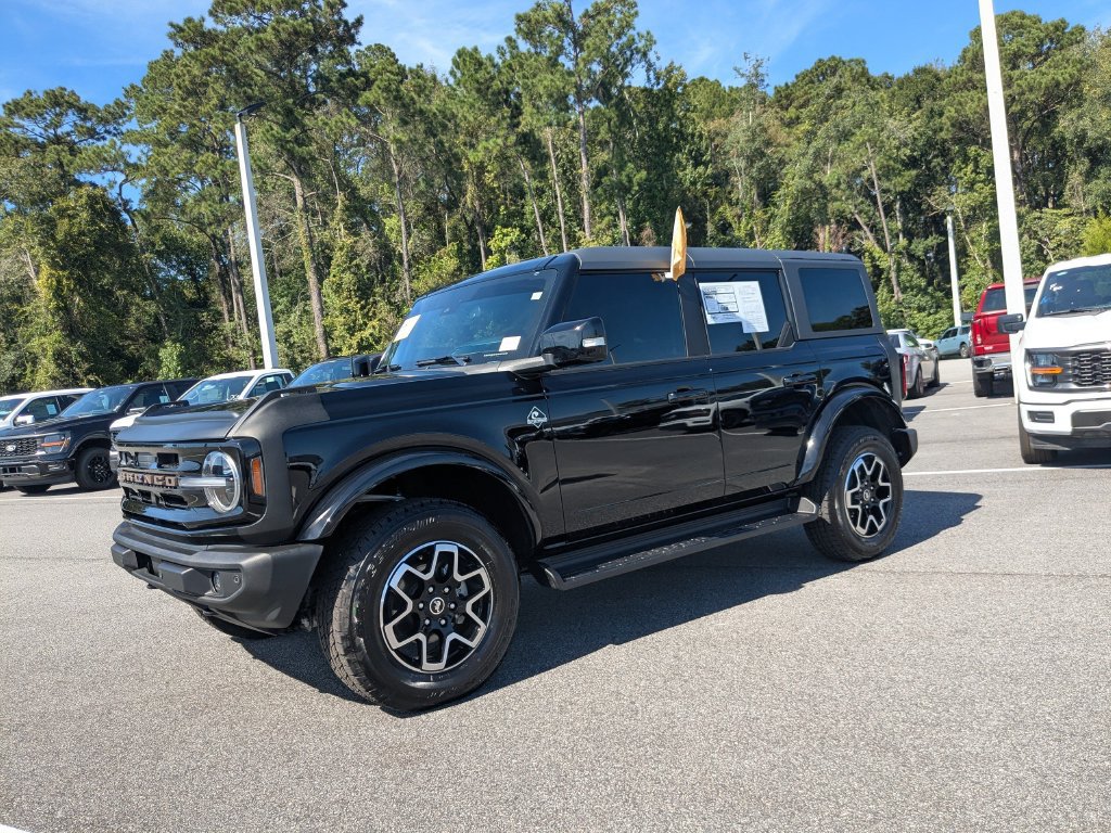 Used 2025 Ford Bronco Outer Banks AWD/4WD image 37