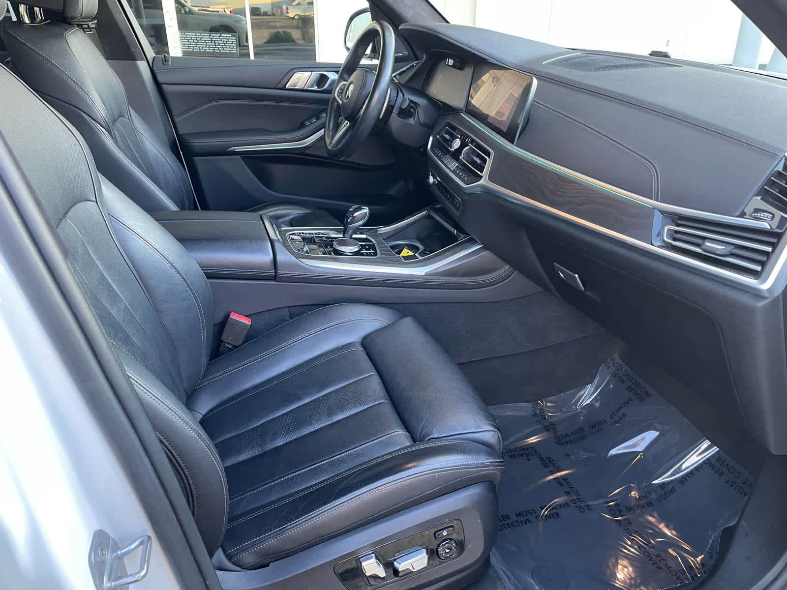 Used 2019 BMW X7 xDrive50i w/ M Sport Package image 11