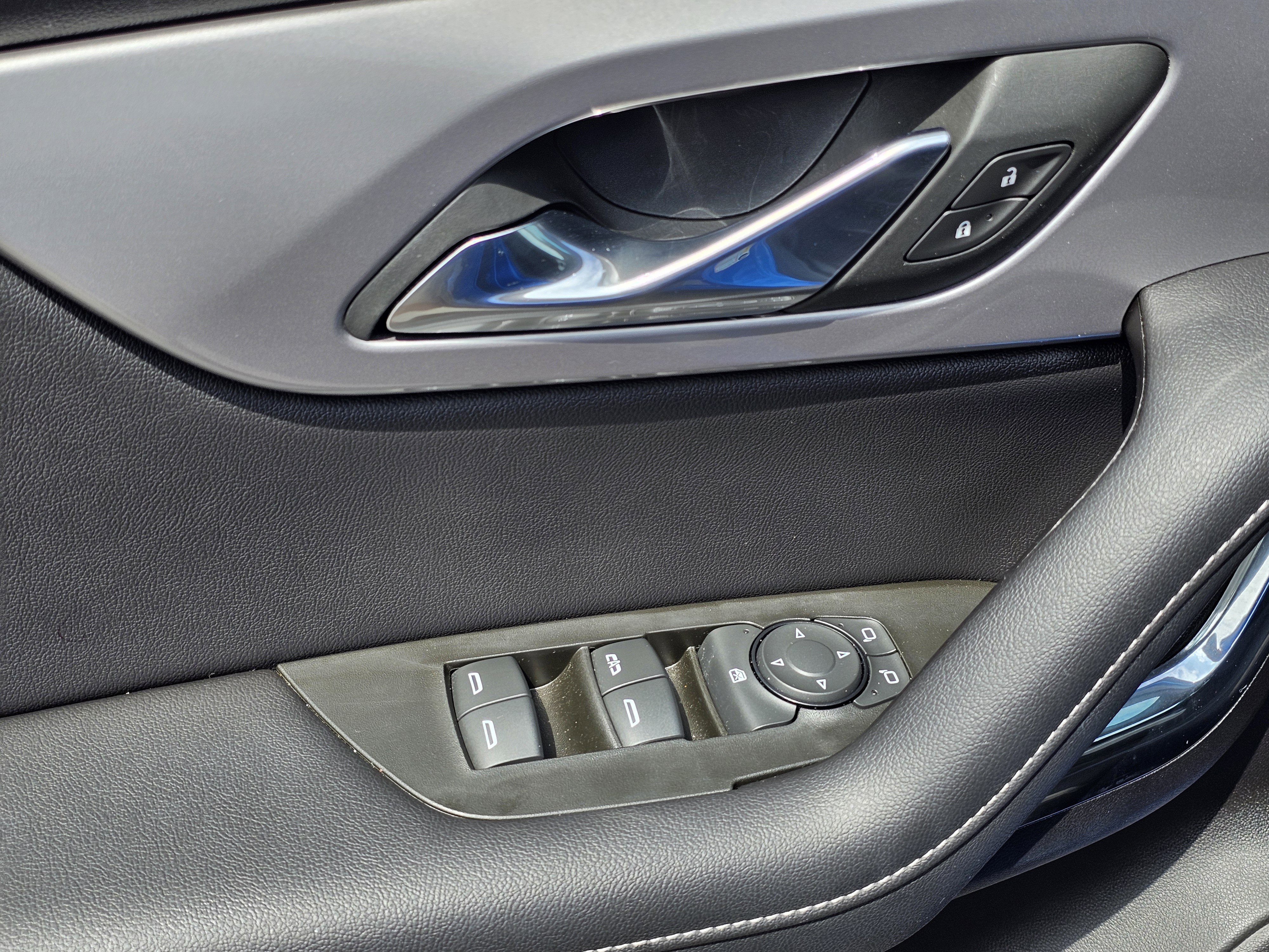 Used 2024 Chevrolet Blazer LT w/ Convenience Package image 16