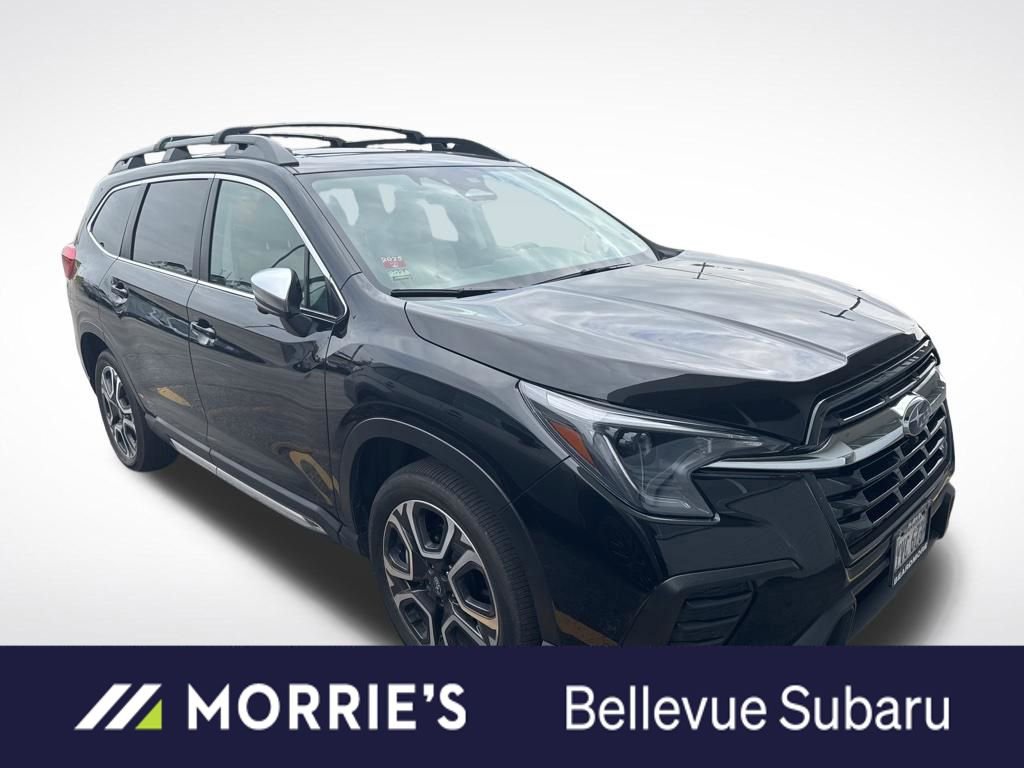 Used 2023 Subaru Ascent Limited w/ Technology Package AWD/4WD image 1