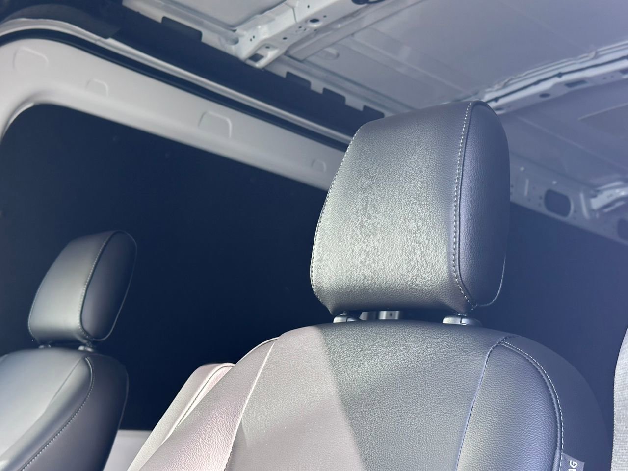 New 2026 Ford Transit 150 148 Medium Roof w/ Load Area Protection Package image 13