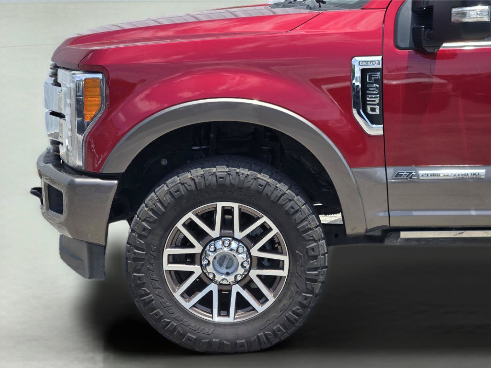 Used 2019 Ford F350 King Ranch w/ King Ranch Ultimate Package AWD/4WD image 9