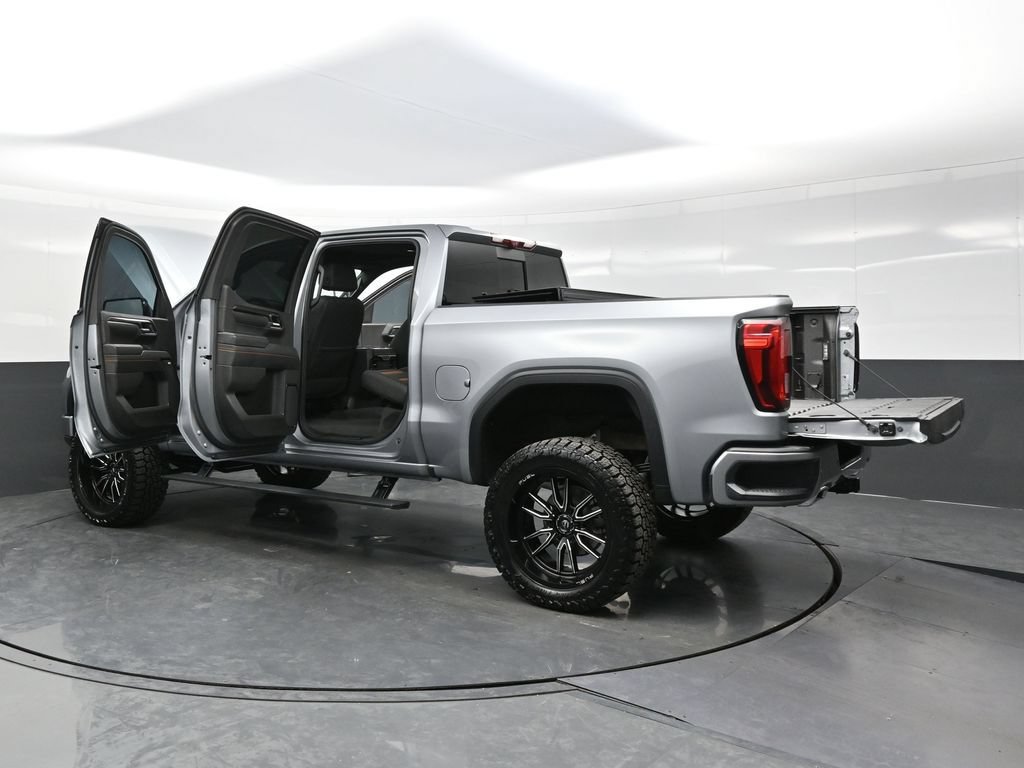 Used 2025 GMC Sierra 1500 AT4 w/ AT4 Premium Package AWD/4WD image 42