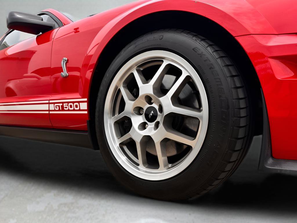 Used 2007 Ford Mustang Shelby GT500 RWD image 24