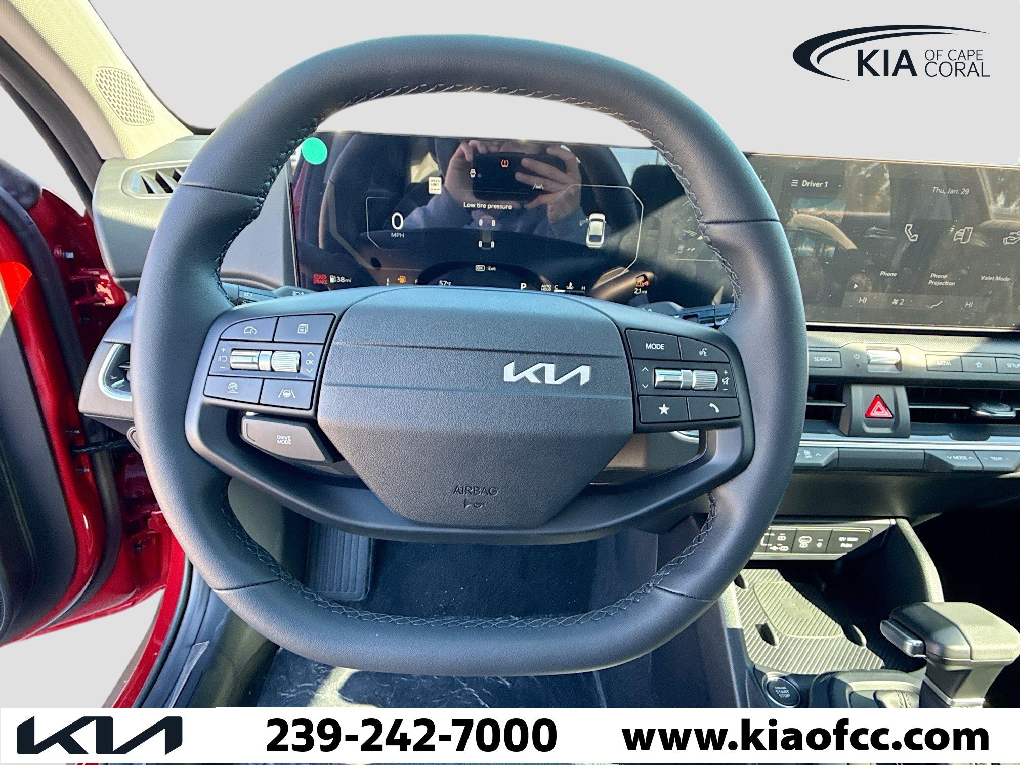 New 2025 Kia K4 EX image 36
