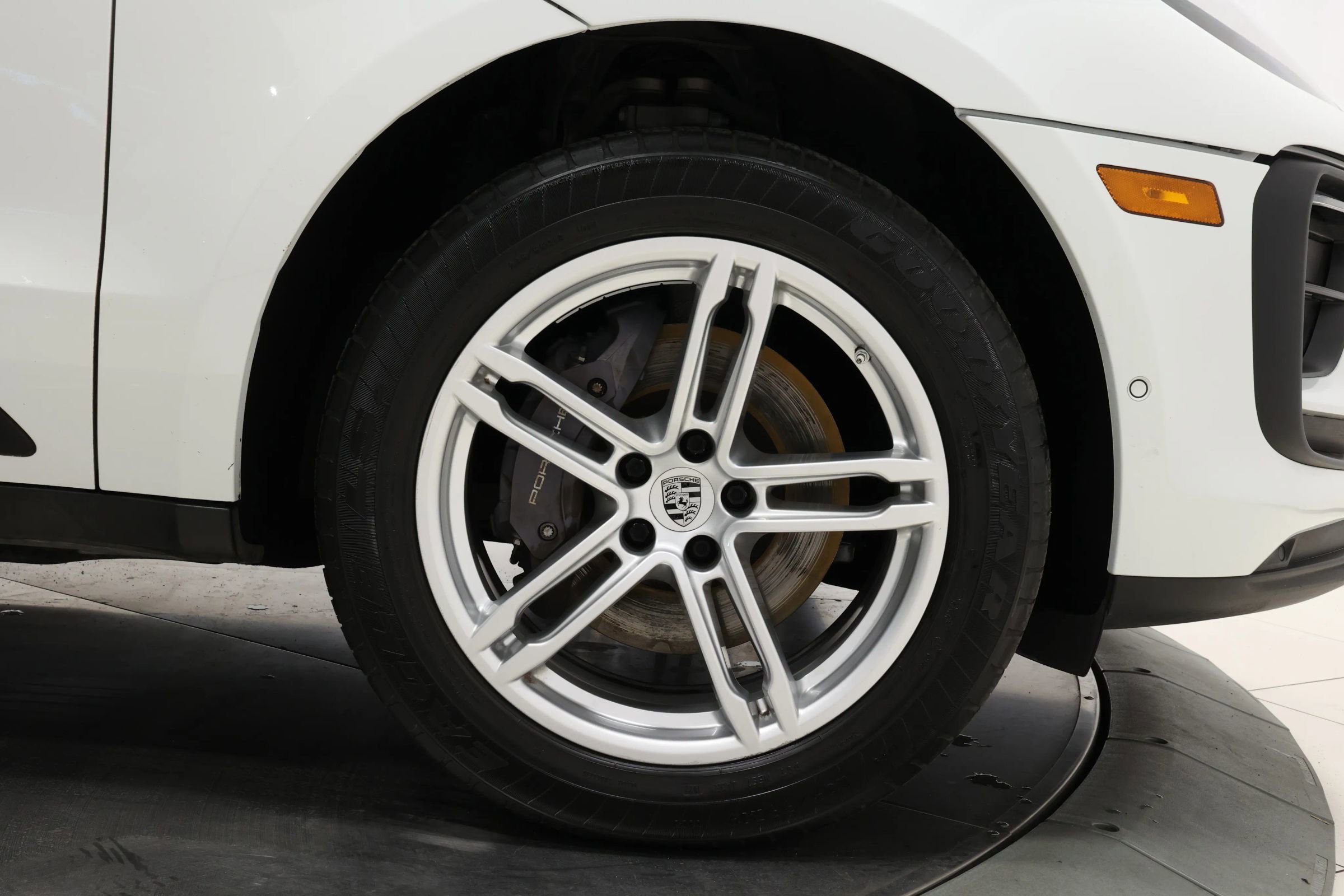 Used 2022 Porsche Macan image 92