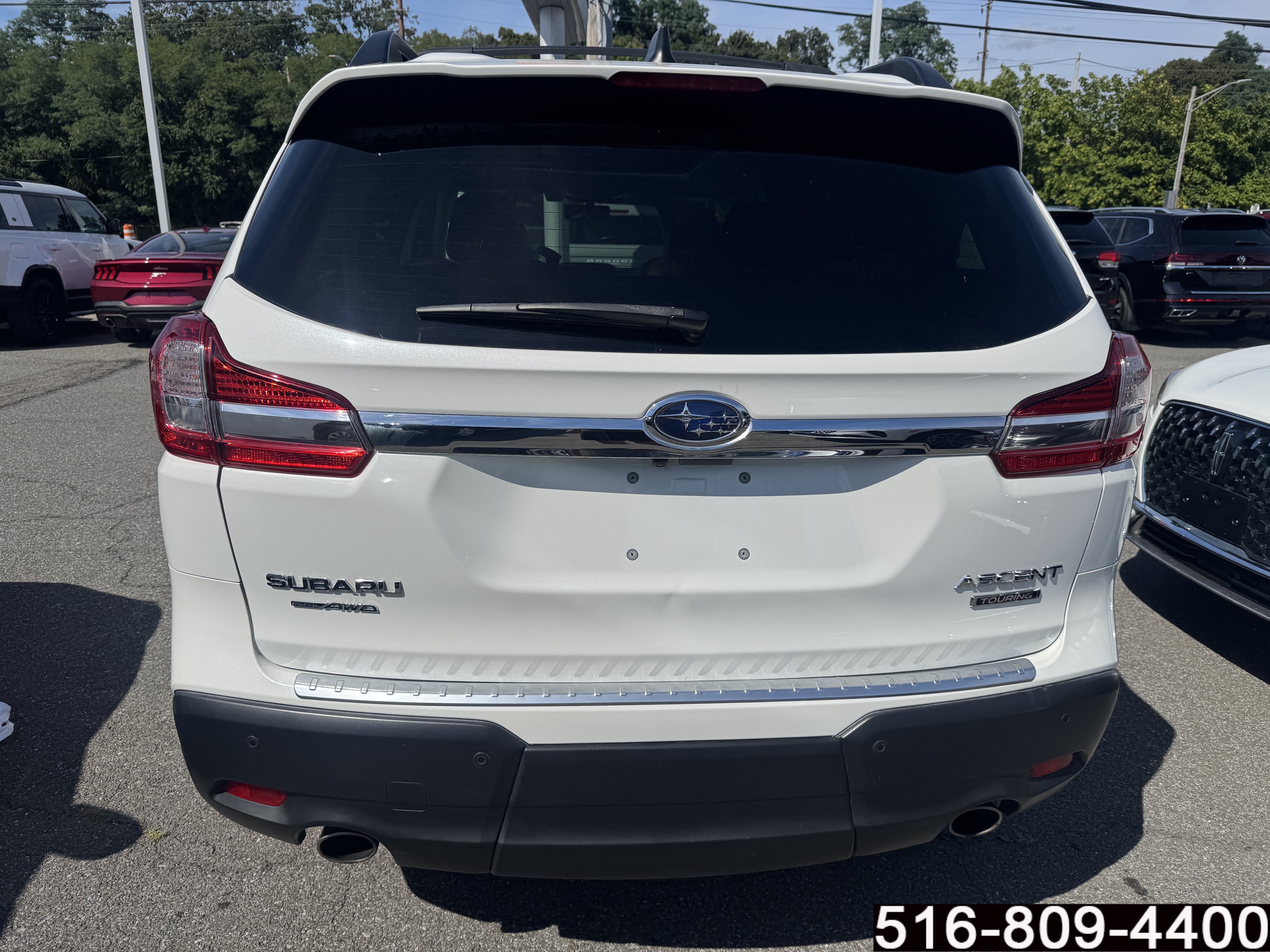 Used 2020 Subaru Ascent Touring AWD/4WD image 6