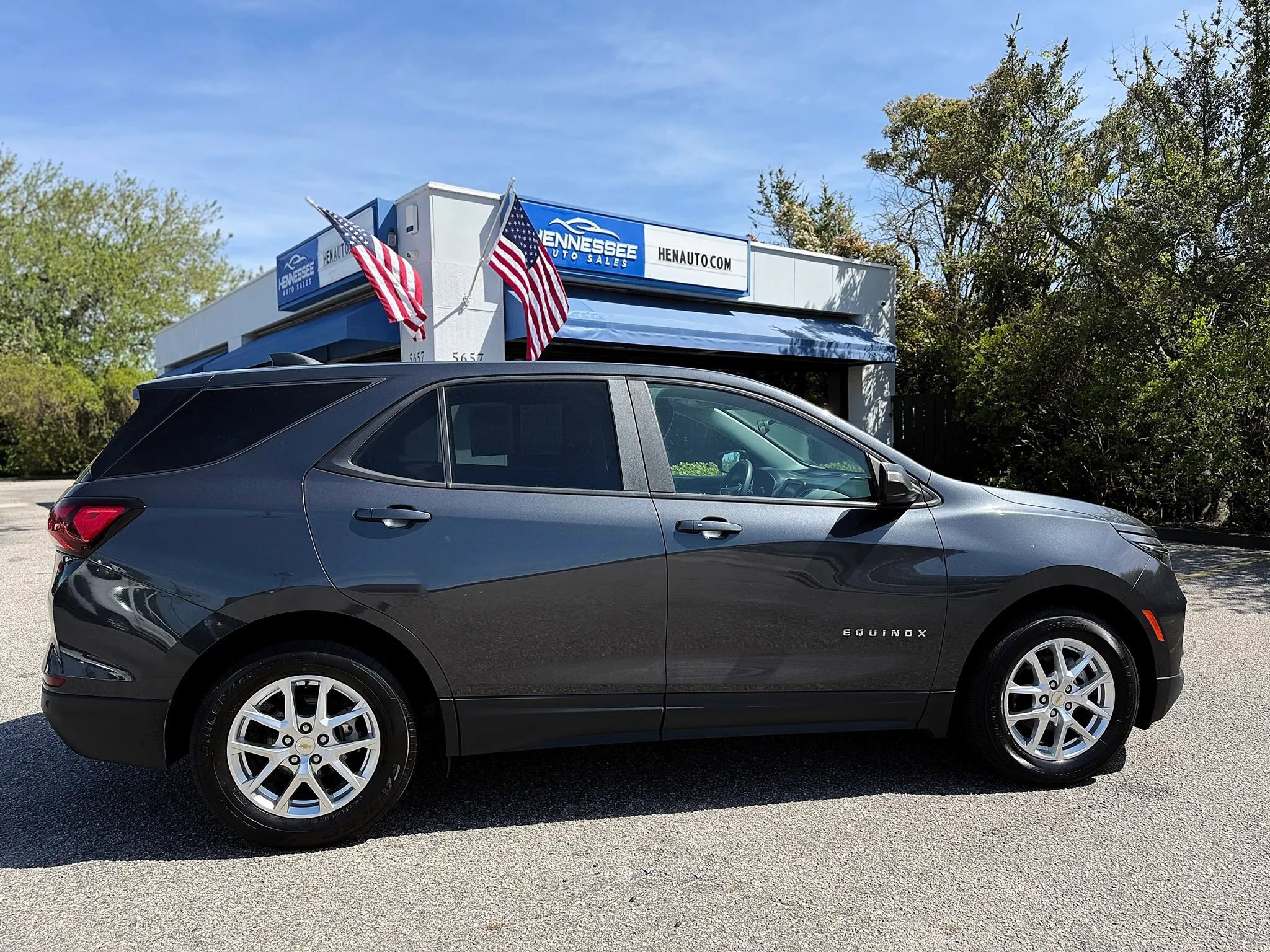 Used 2022 Chevrolet Equinox LS FWD image 26