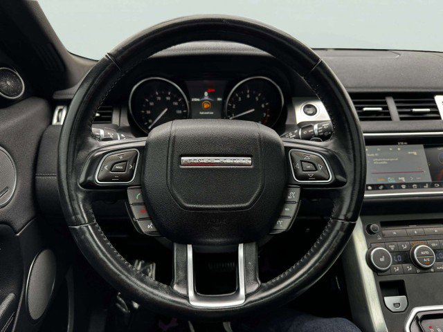 Used 2017 Land Rover Range Rover Evoque SE image 27
