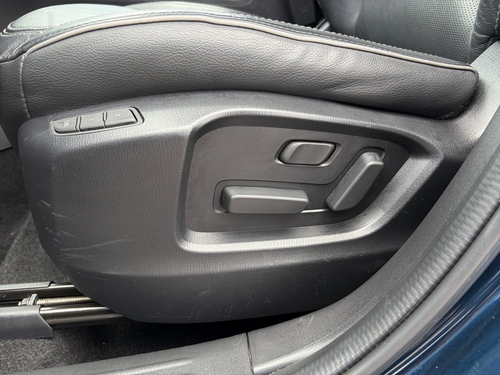 Used 2025 MAZDA CX-5 AWD 2.5 S w/ Preferred Package image 15