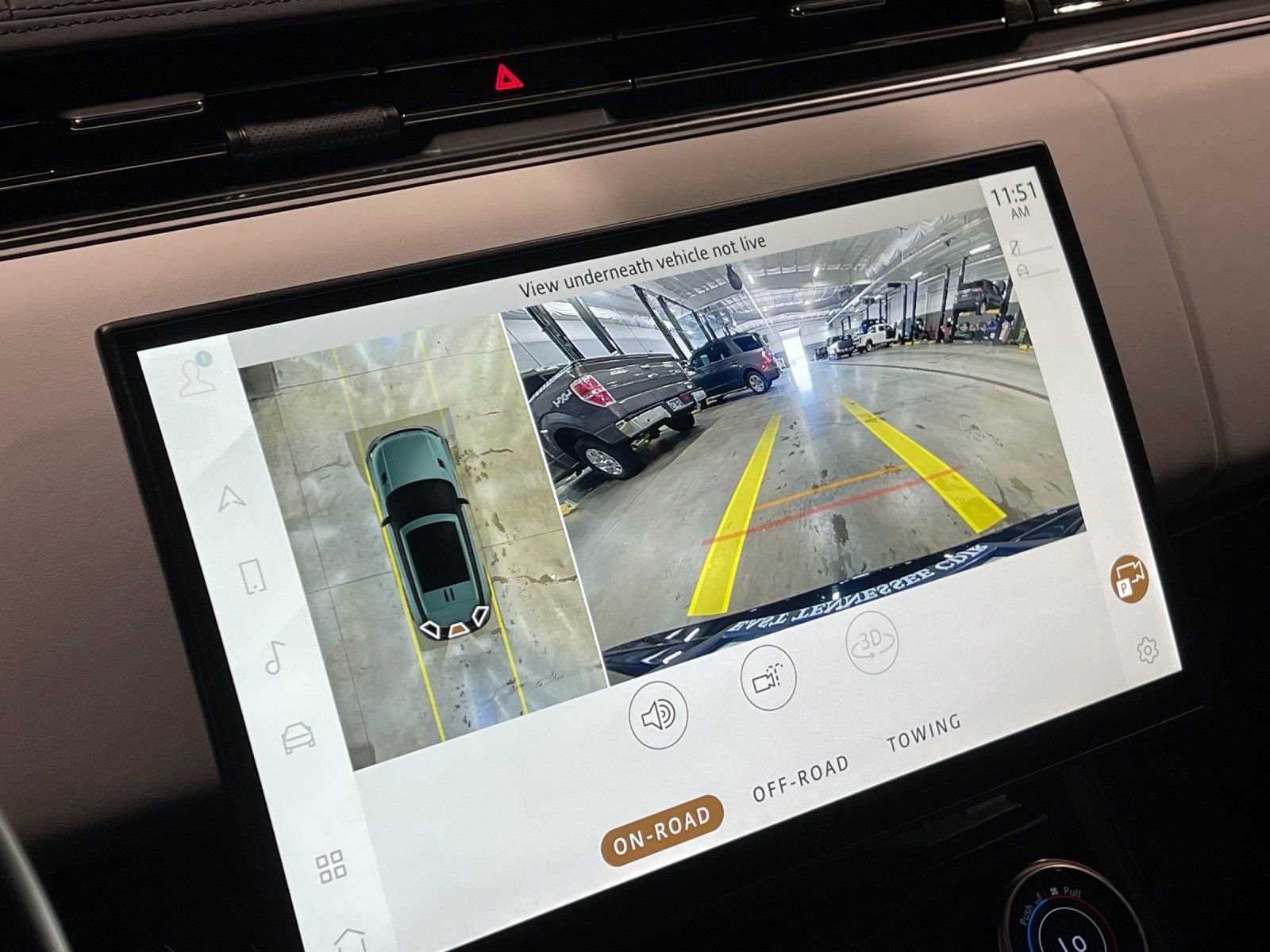 Used 2023 Land Rover Range Rover Sport SE Dynamic image 23