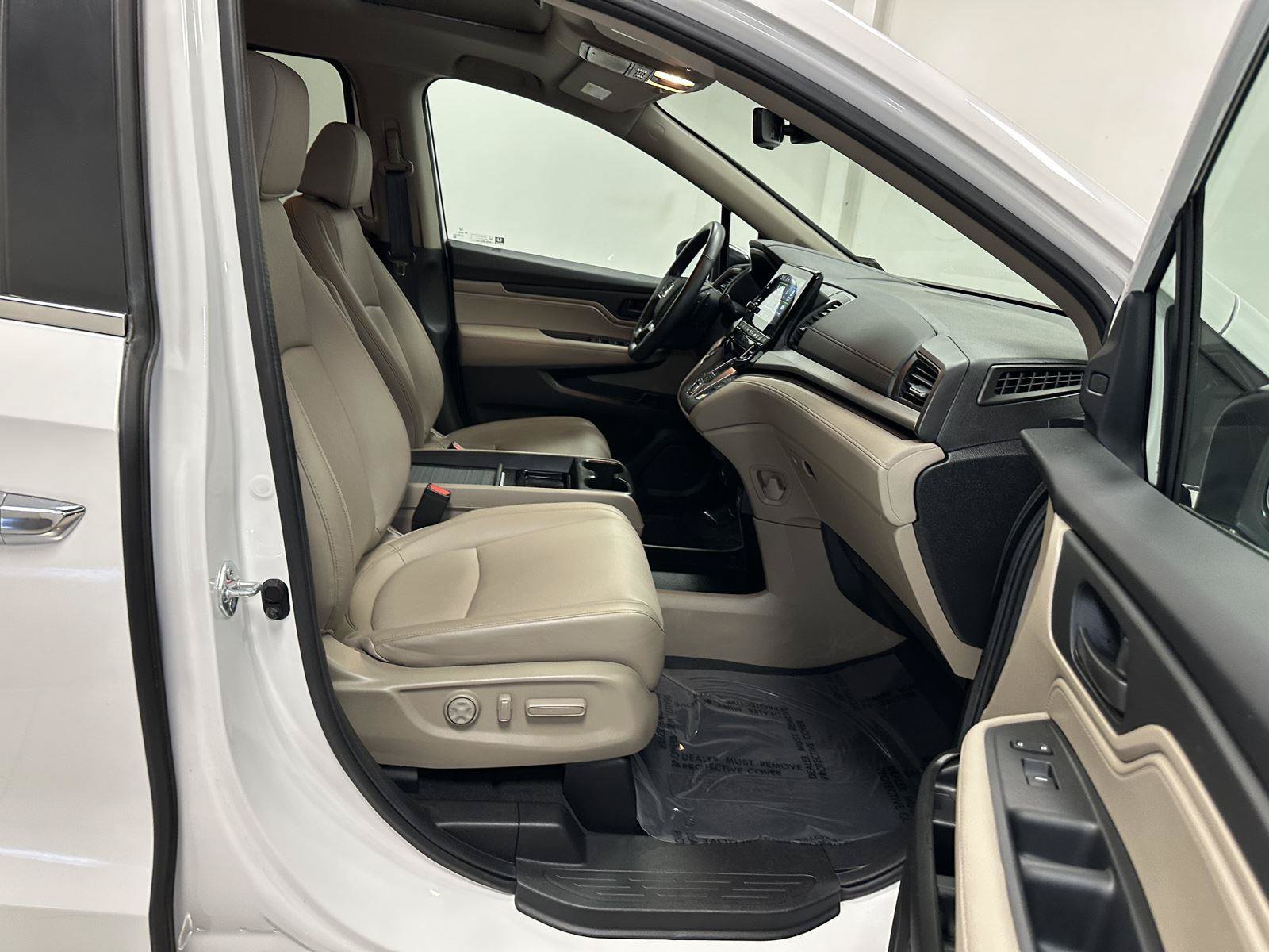 Used 2024 Honda Odyssey EX-L image 36