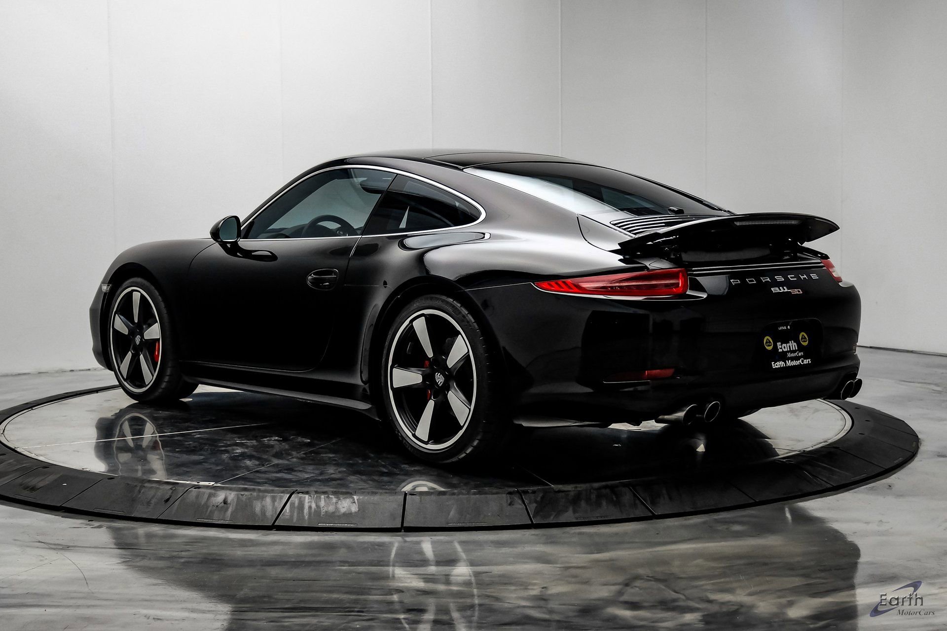 Used 2014 Porsche 911 50th Anniversary Edition image 9