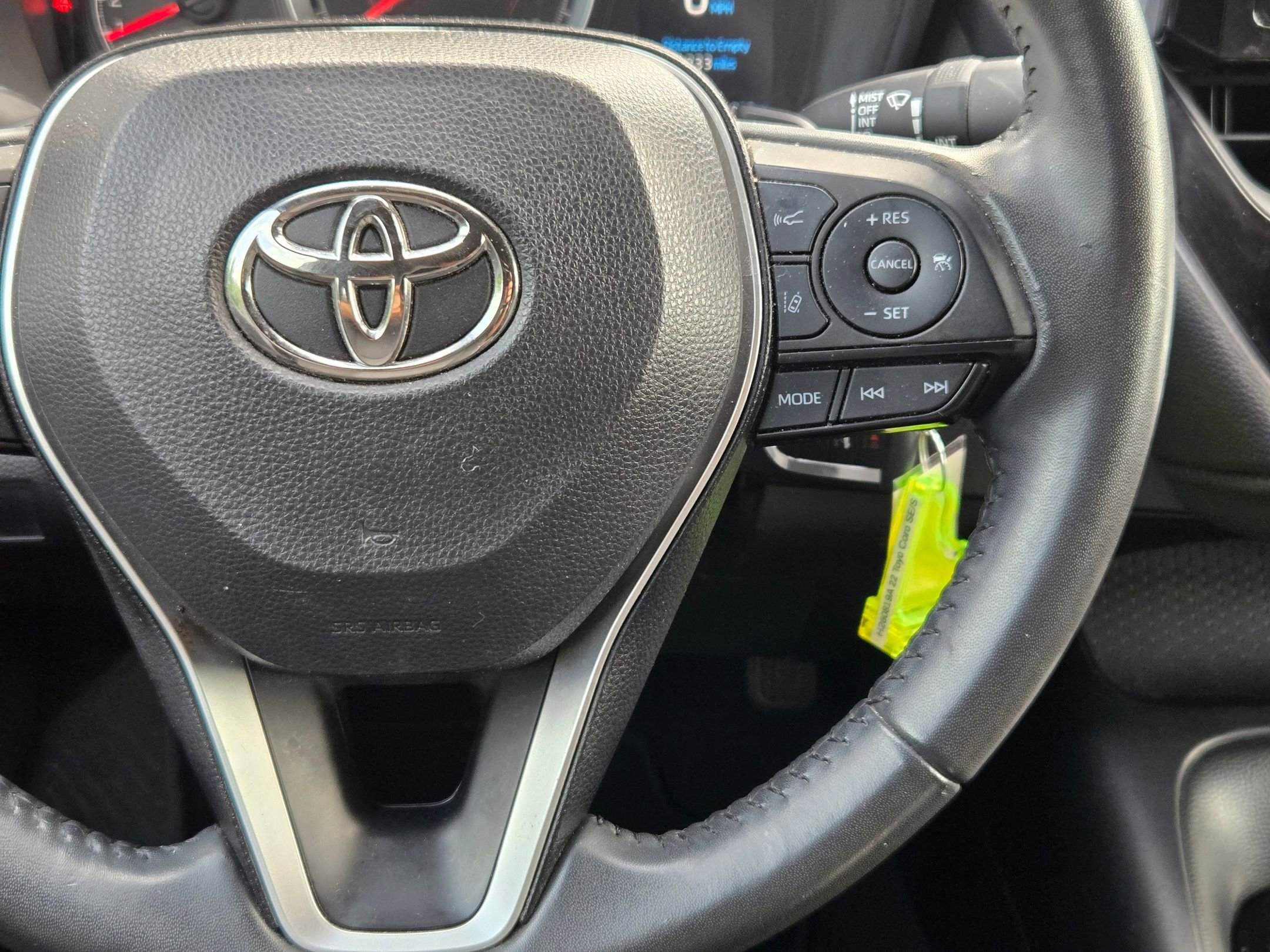 Used 2022 Toyota Corolla SE FWD image 18
