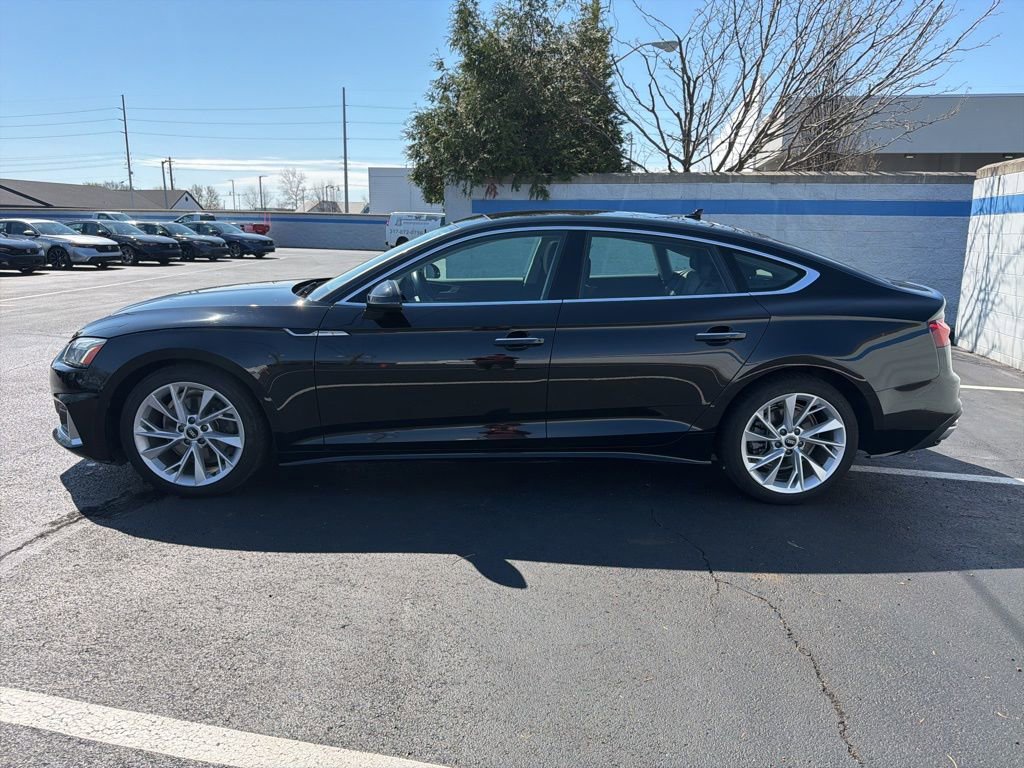 Used 2022 Audi A5 2.0T Premium Plus image 2