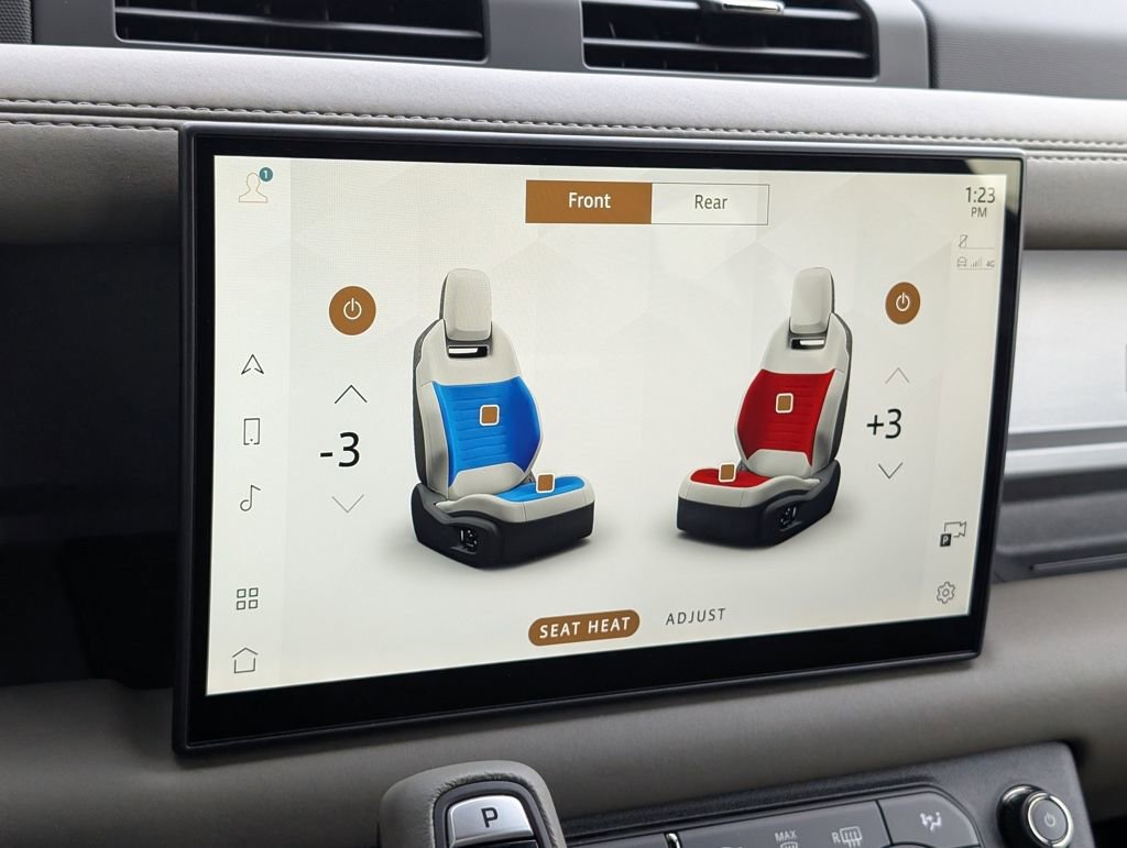 Certified 2025 Land Rover Defender 110 image 15