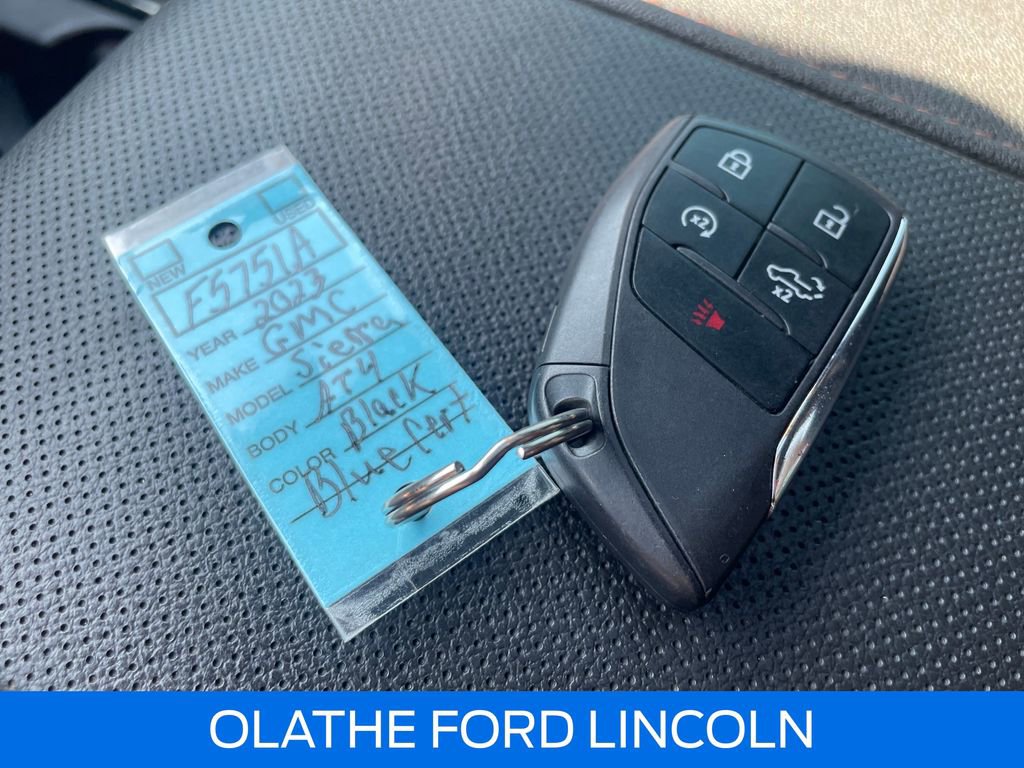 Used 2023 GMC Sierra 1500 AT4 w/ Technology Package image 16