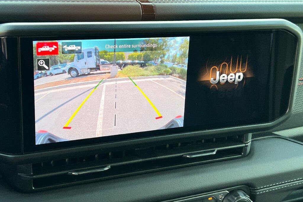 New 2026 Jeep Gladiator Rubicon AWD/4WD image 19