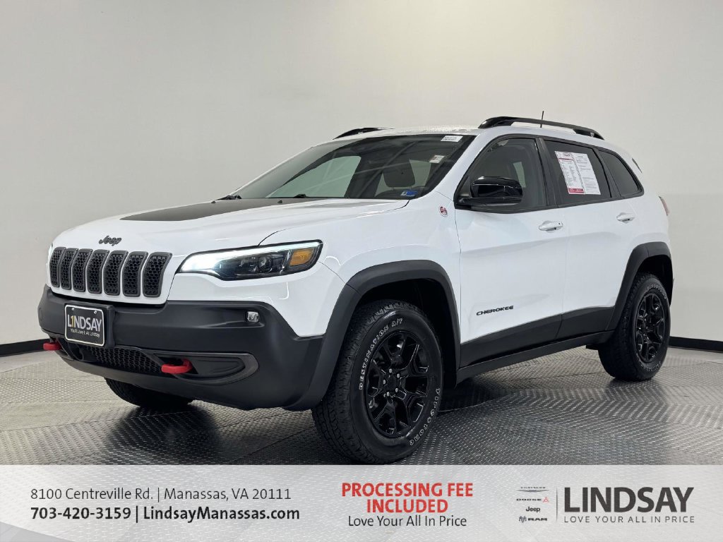 Used 2022 Jeep Cherokee Trailhawk w/ Premium Leather Package AWD/4WD image 4