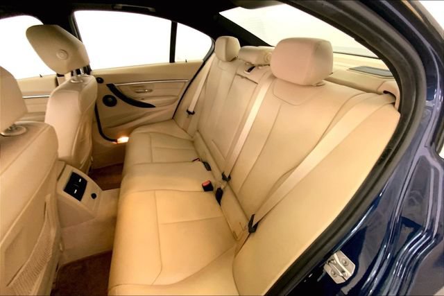 Used 2016 BMW 340i Sedan RWD image 12
