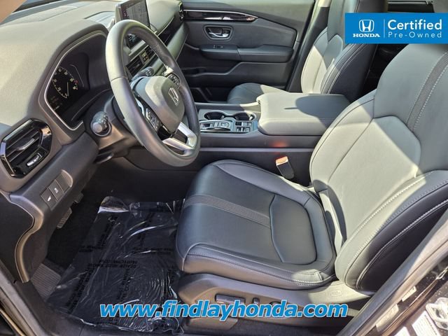 Certified 2025 Honda Pilot Touring image 14