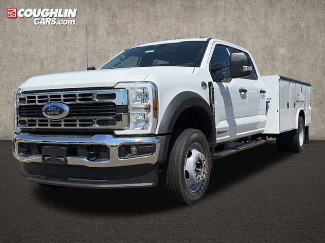 New 2026 Ford F550 4x4 Crew Cab image 3