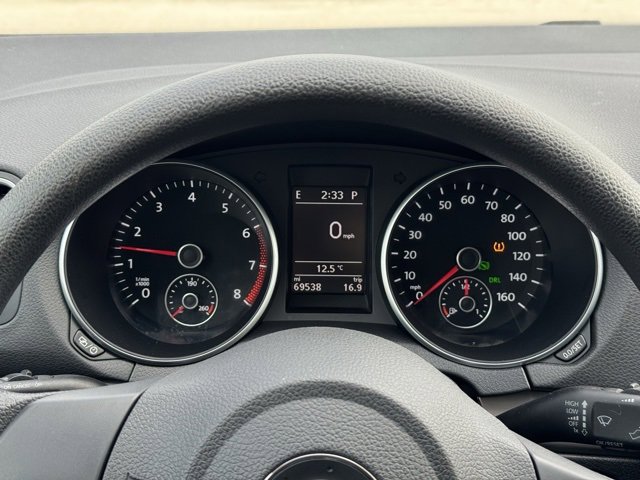 Used 2014 Volkswagen Golf 4-Door image 23